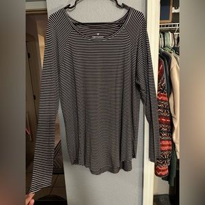 AMERICAN EAGLE